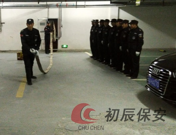 社區(qū)為什么都想要保安服務